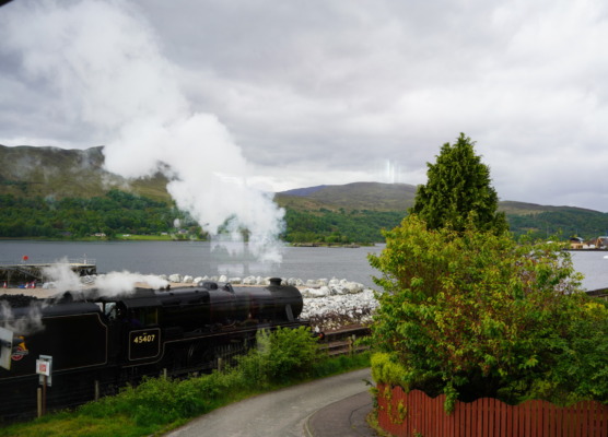steam train heading west to mallaig harry potter
